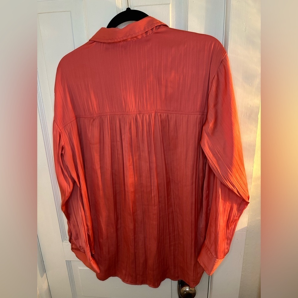 Anthropologie Relaxed Buttondown Shirt Rose Women's Size Medium - Picture 6 of 6